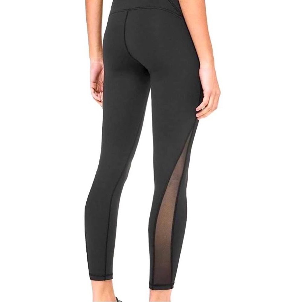 Lululemon mesh detail leggings size 6 black